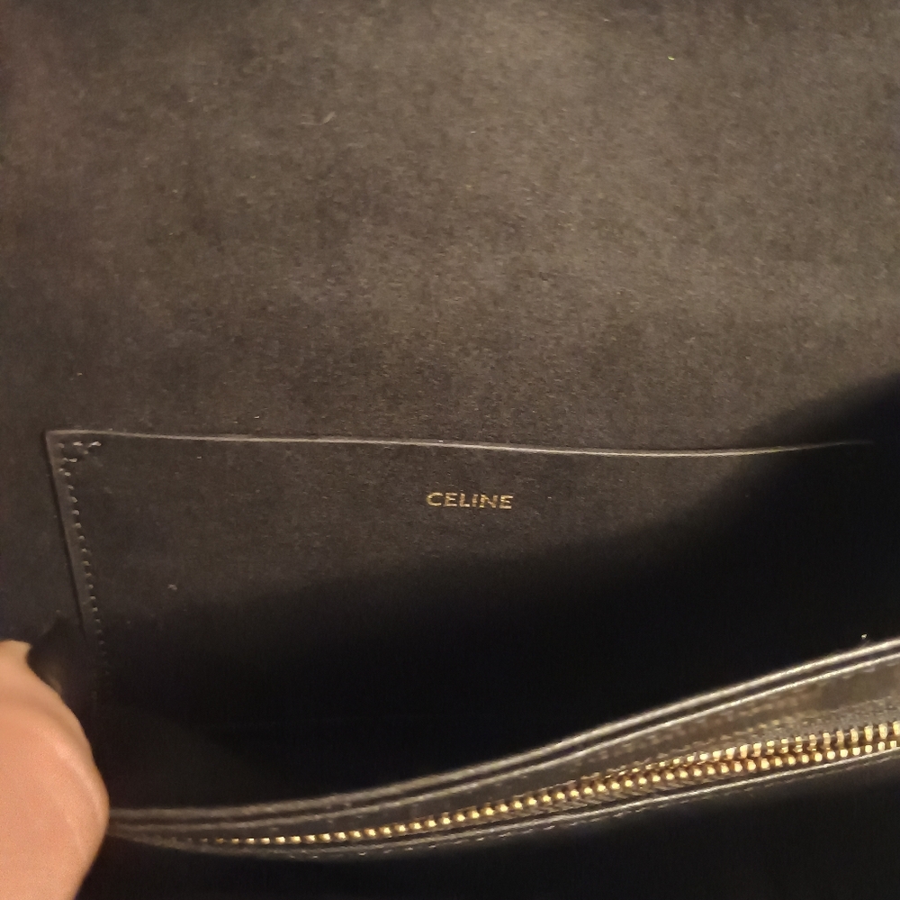 Celine Triomphe Bag in black shiny calfskin. Euc Like New - Picture 13 of 14